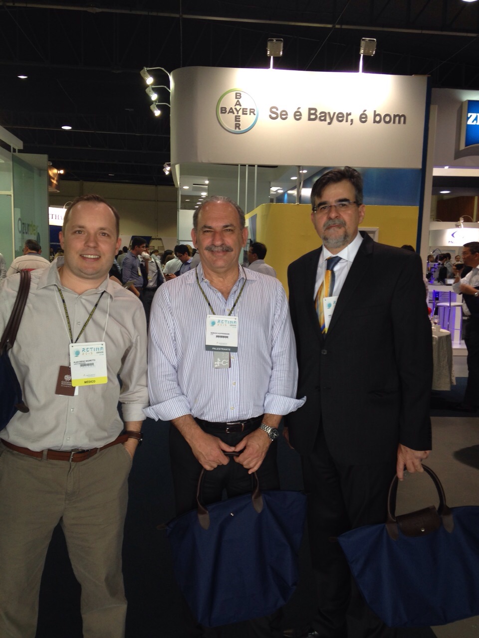 Dr. Alan Diego Negretto (Santa Maria - RS), Dr. Baruch Kuppermann (Irwine -CA), Dr. Amilton Irigaray (Joinville - SC)